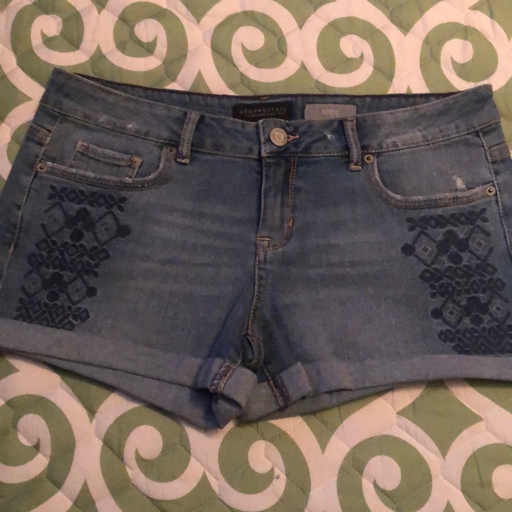 Aeropostale midi shorts